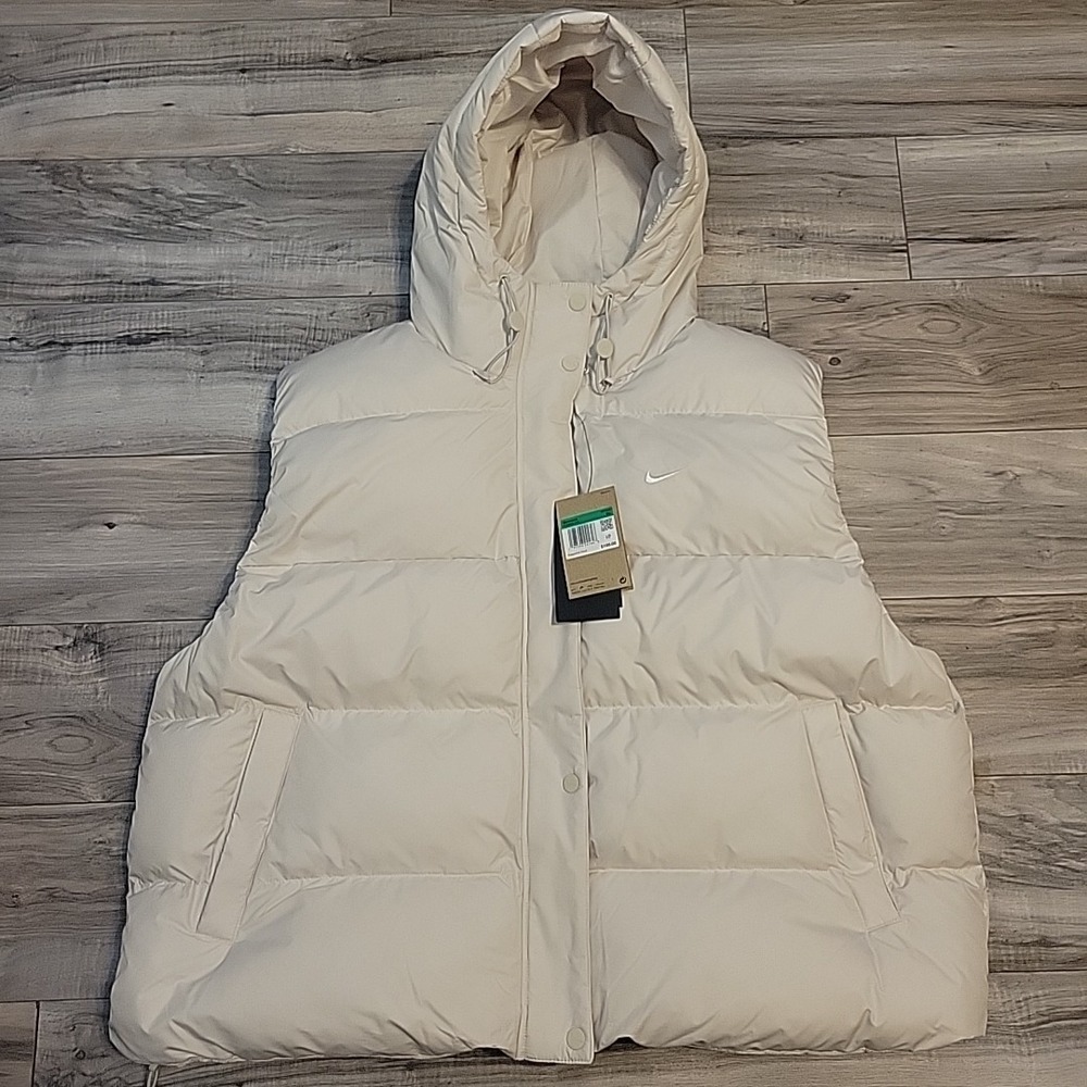 Nike Cream Puffer Vest with Hood